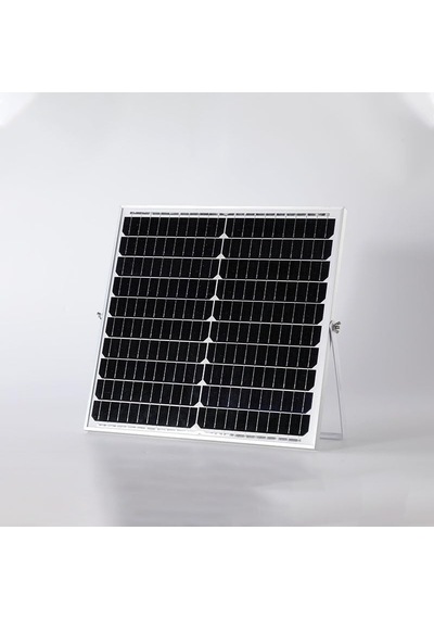 100 Watt Proje Tipi Belediye Kalitesi Güneş Enerjili Alüminyum Kasa Projektör Su Geçirmez, Sensörlü, Kumandalı