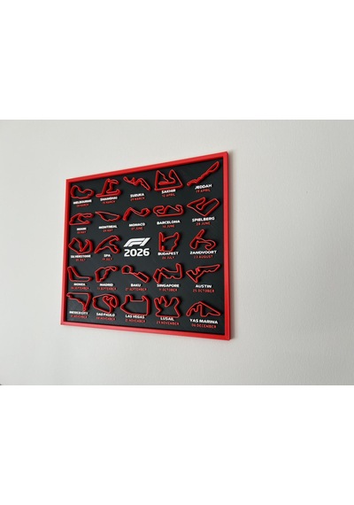 Formula 1 2026 Takvimi 3d Pist Tablosu 22x25 Cm Masaüstü Standlı & Duvara Asılabilir Çerçeve Siyah