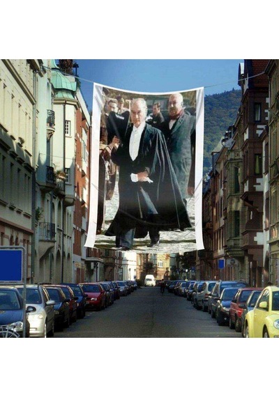 Pelerinli Mustafa Kemal Atatürk Poster Dış Cephe Bayrağı-4x6 Metre 1
