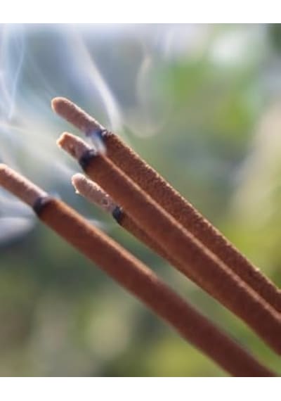 Aromaterapi Konik Tütsü Meditasyon Ve Yoga Için Bitkisel Koku Negatif Enerji Arındırıcı El Yapımı Organik Köm