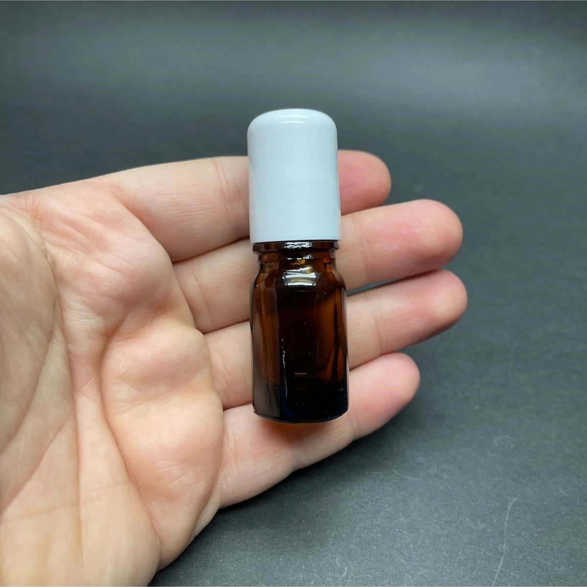 5ml Kahverengi Cam Şişe Roll-on Şişe, 127 Adet, Bilye Başlıklı Şişe, Cam Şişe, Roll-on Şişesi, Amber Şişe
