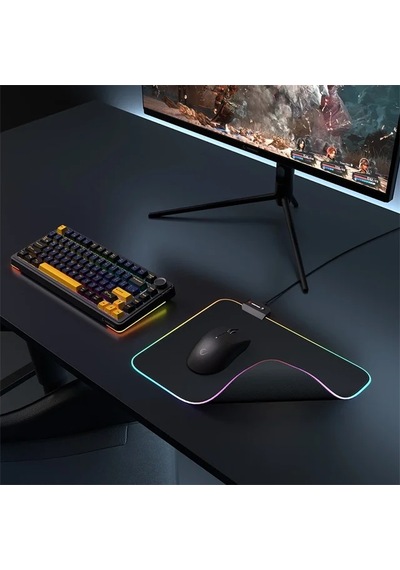Rampage Mp-21 Pulsar M Rgb Ledli 252x328x3 Mm Siyah Oyuncu Mouse Pad