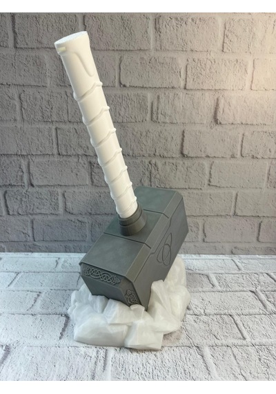 Thor Çekici Dekoratif Figür Mitolojik Ve Fantastik Ev Aksesuarı 20x34 Cm