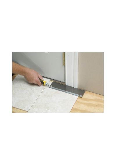 Çift Taraflı Ayarlanabilir 250 Mm Testere İle Kesim Kolaylığı