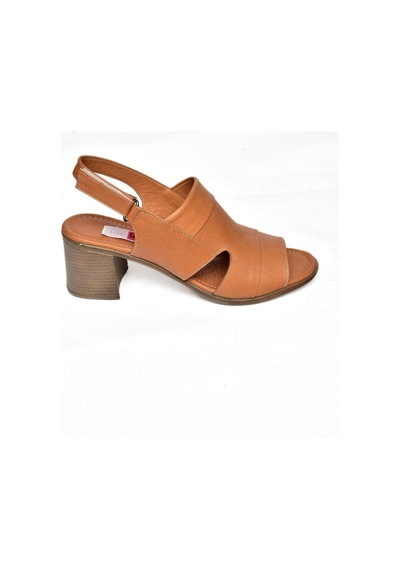 Fox Shoes P555452303 Taba Hakiki Deri Kalın Topuklu Kadın Sandalet Taba