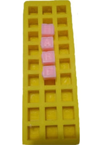 Kare Şeklinde Harflar Silikon Pasta Ve Seker Hamuru Kalibi 1,5x1,5x1,5 Cm 6