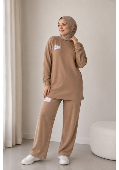 Öners Fitilli Armalı Detaylı Oversize Kaşkorse Basic Alt-üst Takım Çok Renkli Çok Renkli Öners Fitilli Armalı Detaylı Oversize Kaşkorse Basic Alt-üst Takım Çok Renkli Çok Renkli