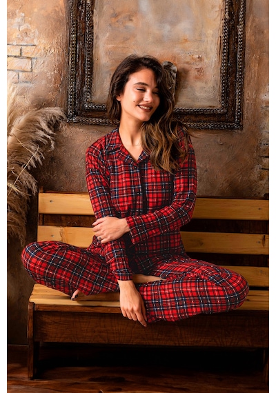 Nisanca Kışlık Düğmeli Ekose Desen Yılbaşı Temalı Kadın Süet Pijama Takımı - Bordo
