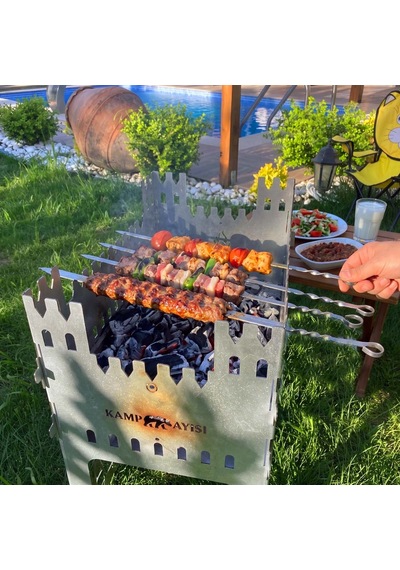 Kamp Ayısı Castlegrill 2mm Galvaniz Çelik, Katlanır, 13 Şiş Kapasiteli Şiş Mangalı Ve Ateş Çukuru Gri