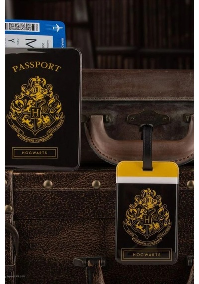 Cinereplicas Harry Potter Hogwarts Pasaport Kılıfı Ve Valiz Etiketi Seti Kartlık Cüzdan Siyah