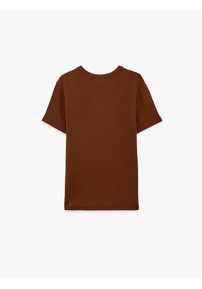 Koton Viskon Kumaş Ribanalı Slim Fit Kısa Kollu Bisiklet Yaka Basic Tişört Kahverengi 7wak50010ek Kahve