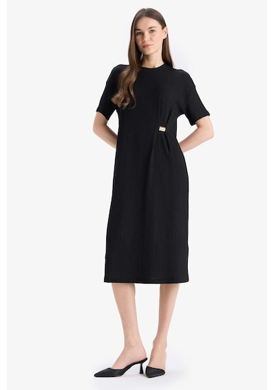DeFacto Regular Fit Bisiklet Yaka Basic Düz Bürümcük Kısa Kollu Midi Yazlık Elbise E7330AX25SMBK81