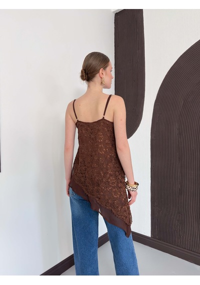 Verymoda Asimetrik Dantel Askılı Bluz D2935 Kahve
