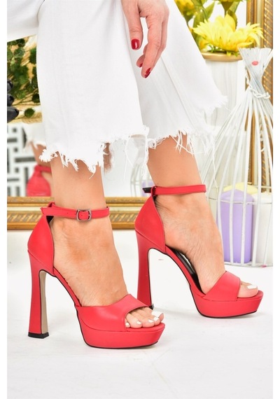 Fox Shoes Kırmızı Platform Kalın Topuklu Kadın Ayakkabı K40458010