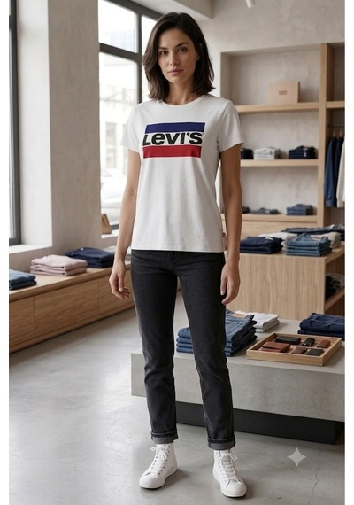Levi's Saf Pamuk Kadın Beyaz Yuvarlak Yaka Tişört