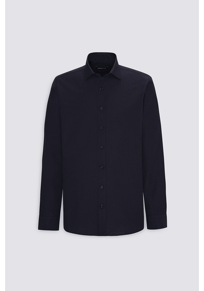 AC&Co / Altınyıldız Classics Erkek Sıyah Pamuklu Slim Fit Dar Kesim Çizgili Klasik Yaka Gömlek Siyah AC&Co / Altınyıldız Classics Erkek Sıyah Pamuklu Slim Fit Dar Kesim Çizgili Klasik Yaka Gömlek Siyah