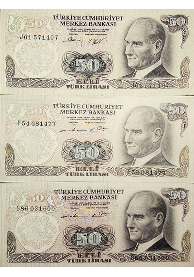 6. Emisyon 50 Türk Lirası. 3 Adet Değışık Harf Eski Koleksiyon Kağıt Para. Hobi Kağıt Para.