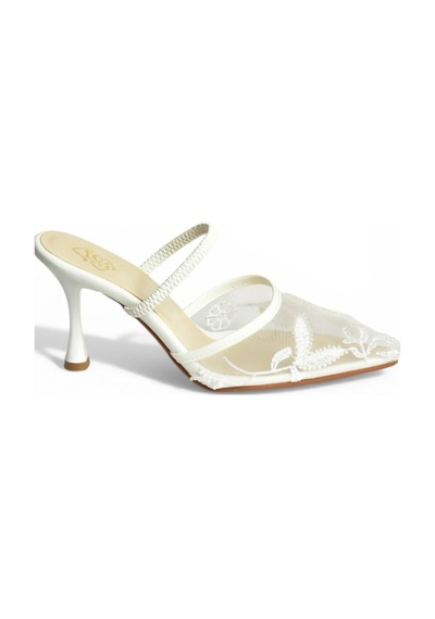 Fox Shoes Y752076315 Beyaz File Boncuk İşlemeli İnce Topuklu Kadın Ayakkabı