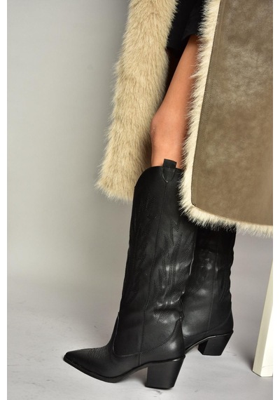 Fox Shoes T267765209 Siyah Kovboy Model Kadın Çizme Siyah-Suni Deri