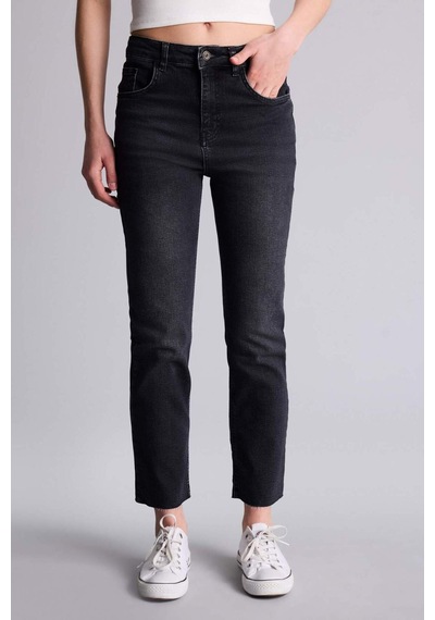 Defacto Yüksek Bel Crop Flare Kesim Bilek Boy Yıkamalı Jean Pantolon G2217ax26aunm36 Antrasit-nm36