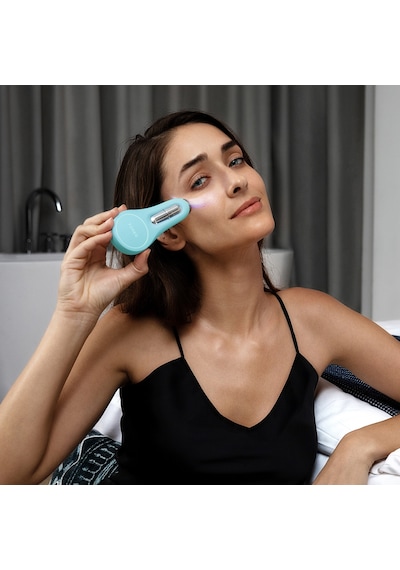 Foreo Bear 2 Eyes&lips Kontrollü Mikro Akım Yüz Sıkılaştırma Cihazı, Arctic Blue
