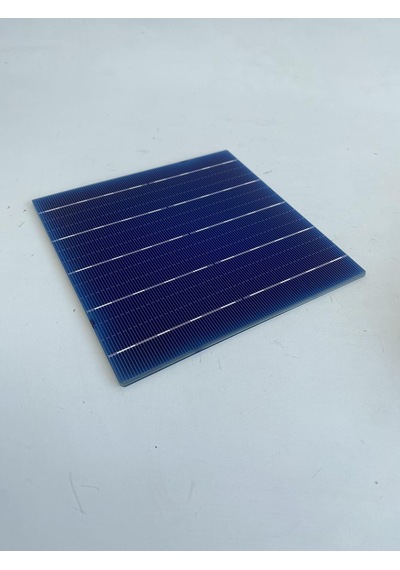 Güneş Paneli Hücresi 5.619w 22.3% 156x156mm 120 Adet