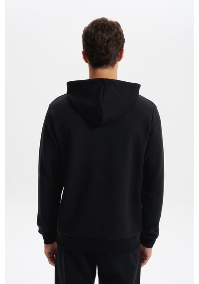 AR-MA Arma Erkek Slim Fit Örme Interlok Kapüşonlu Kanguru Cepli Sweatshirt Yazı Baskılı %80 Pamuk %14 Polyester %6 Elastane K30254685302 Siyah AR-MA Arma Erkek Slim Fit Örme Interlok Kapüşonlu Kanguru Cepli Sweatshirt Yazı Baskılı %80 Pamuk %14 Polyester %6 Elastane K30254685302 Siyah