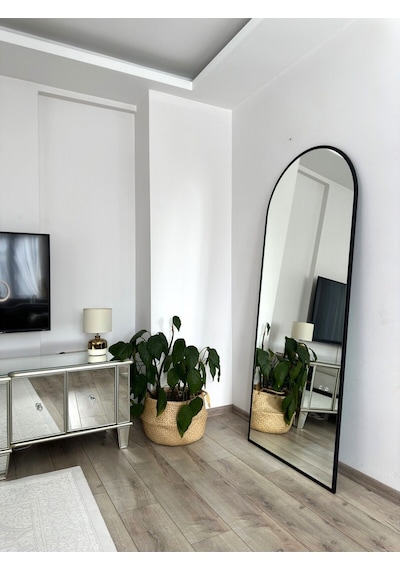 Effe Siyah Metal Çerçeveli 180x80 Cm Oval Ayaklı Boy Aynası