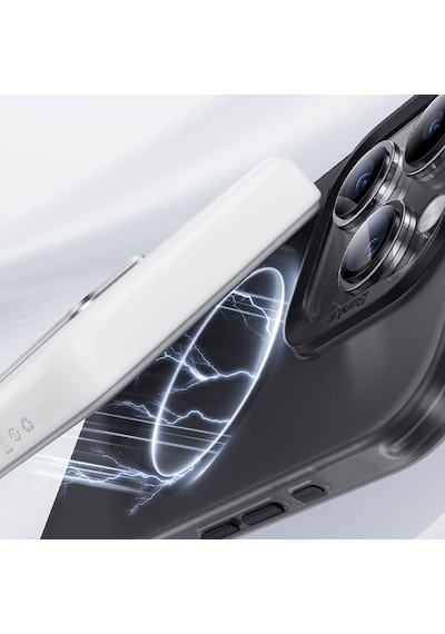 Apple Uyumlu iPhone 15 Pro Max Kılıf Magsafe Şarj Özellikli Benks Lucid Armor Kapak