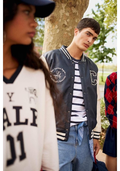 Defacto Regular Fit Kolej Yaka Çıkarılabilir Kapüşonlu Çıtçıtlı Suni Deri Bomber Mont E9972ax25aunv64 Lacivert