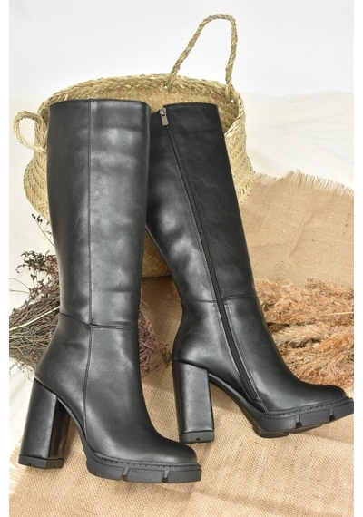 Fox Shoes Siyah Yüksek Topuklu Kadın Çizme L282770109