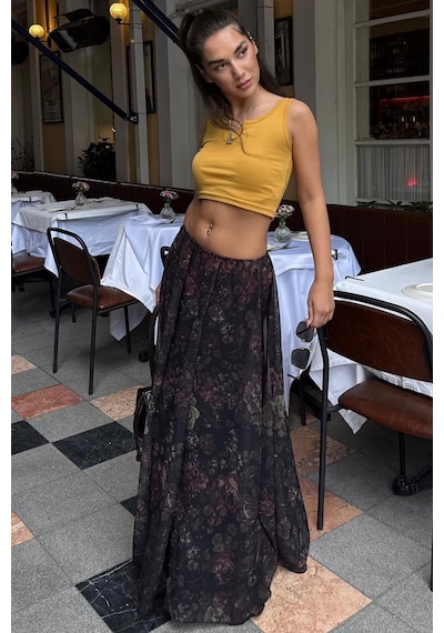 Madmext Siyah Çiçek Desenli Vintage Şifon Maxi Etek Mg2776