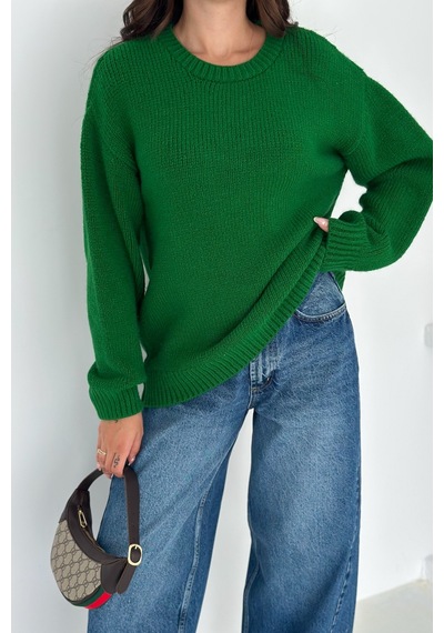 Femelle Yeşil Kadın Oversize Basic Triko Kazak - Standart Beden