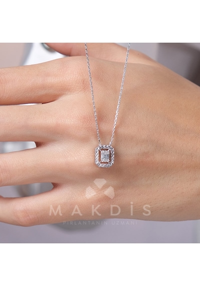 0.05 Karat Baget Pırlanta Kolye - Hrd Sertifikalı 45645623