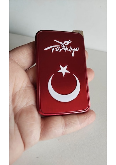 Hediye Çakmak Kişiye Özel İsim Yazılı Ve Mdf Tasarım Kutulu No:1003 Kırmızı