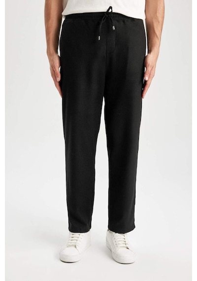 Defacto Pantolon Relax Fit Beli Bağcıklı Cepli Basic Düz Düz Paça B7336AX23WNBK81 Siyah