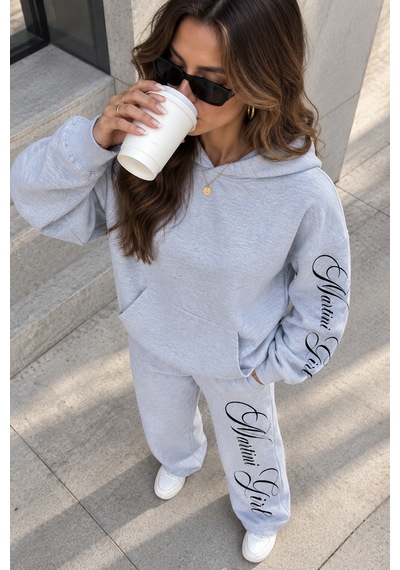 Macklin Unisex Kadın Erkek Martini Girl Kol Paça Baskılı Oversize 3 İplik Kapüşonlu Sweatshirt Ve Baggy Eşofman Altı Gri Melanj Macklin Unisex Kadın Erkek Martini Girl Kol Paça Baskılı Oversize 3 İplik Kapüşonlu Sweatshirt Ve Baggy Eşofman Altı Gri Melanj