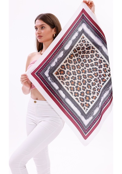 Tarzını Seç Safari Leopar Model Fular Bandana Şal Estascarf 70x70 Cm