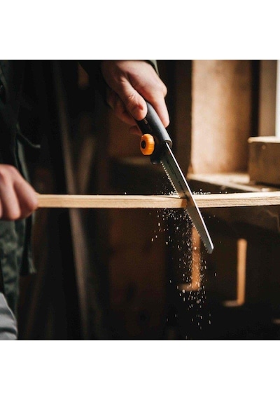 Fiskars Bahçe Testeresi  Sw72