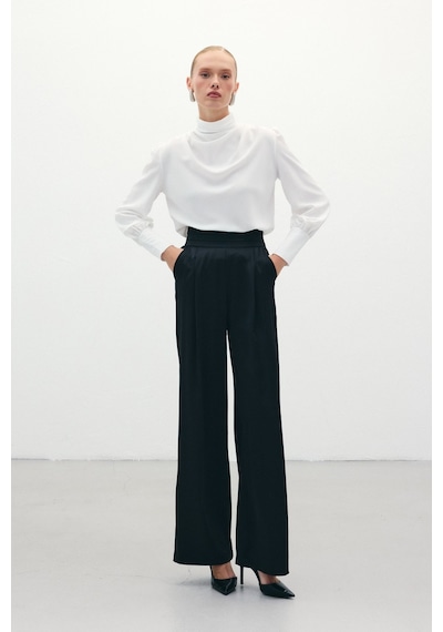 Sateen Drape Detaylı Bluz - Ekru