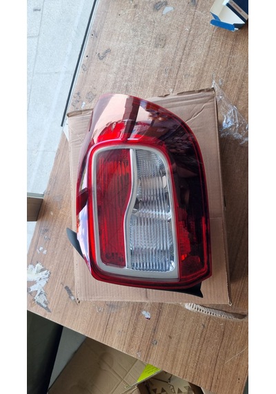Clio Symbol 13-16 Sağ Stop Duysuz Füme Bsg75805025 265509441r