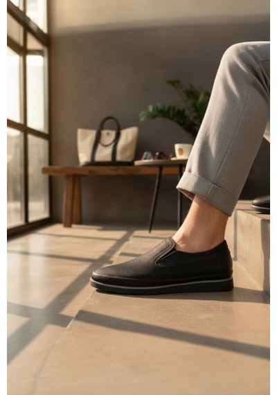 Enoch Hakiki Deri Siyah Lazer Kesim Detaylı Erkek Comfort Loafer Siyah