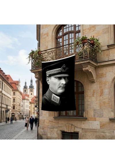 Askeri Kıyafeti İle Mustafa Kemal Atatürk Poster Bayrak Premium Raşel Kumaş Ata44 Diğer