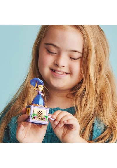 LEGO® Disney Dönen Rapunzel 43214 5+ Yaratıcı Oyuncak Yapım Seti - 89 Parça