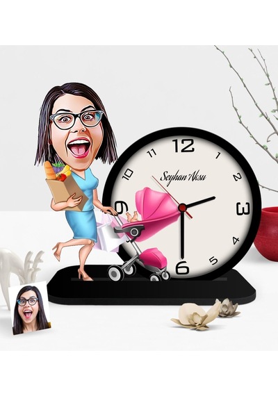 Kişiye Özel Ev Hanımı Anne Karikatürlü Ahşap Masaüstü Saat - 1