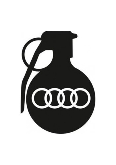 Audi Araba Tampon El Bombası Sticker Yapıştırma