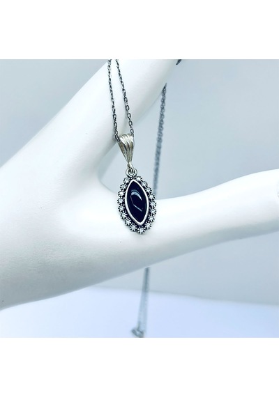 Mekik Model Zirkon Ve Oltu Taşı İşçilikli 925 Ayar Gümüş Kolye Siyah