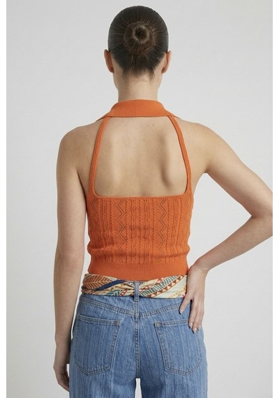 Neden Tekstil Kadın Polo Yaka Sırt Dekolteli Crop Bluz - Turuncu