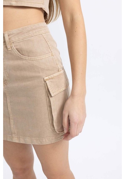 Defacto Coool Kargo Fit Gabardin Yıkamalı Soluk Efektli Mini Etek C4456AX24SPBG387 Bej