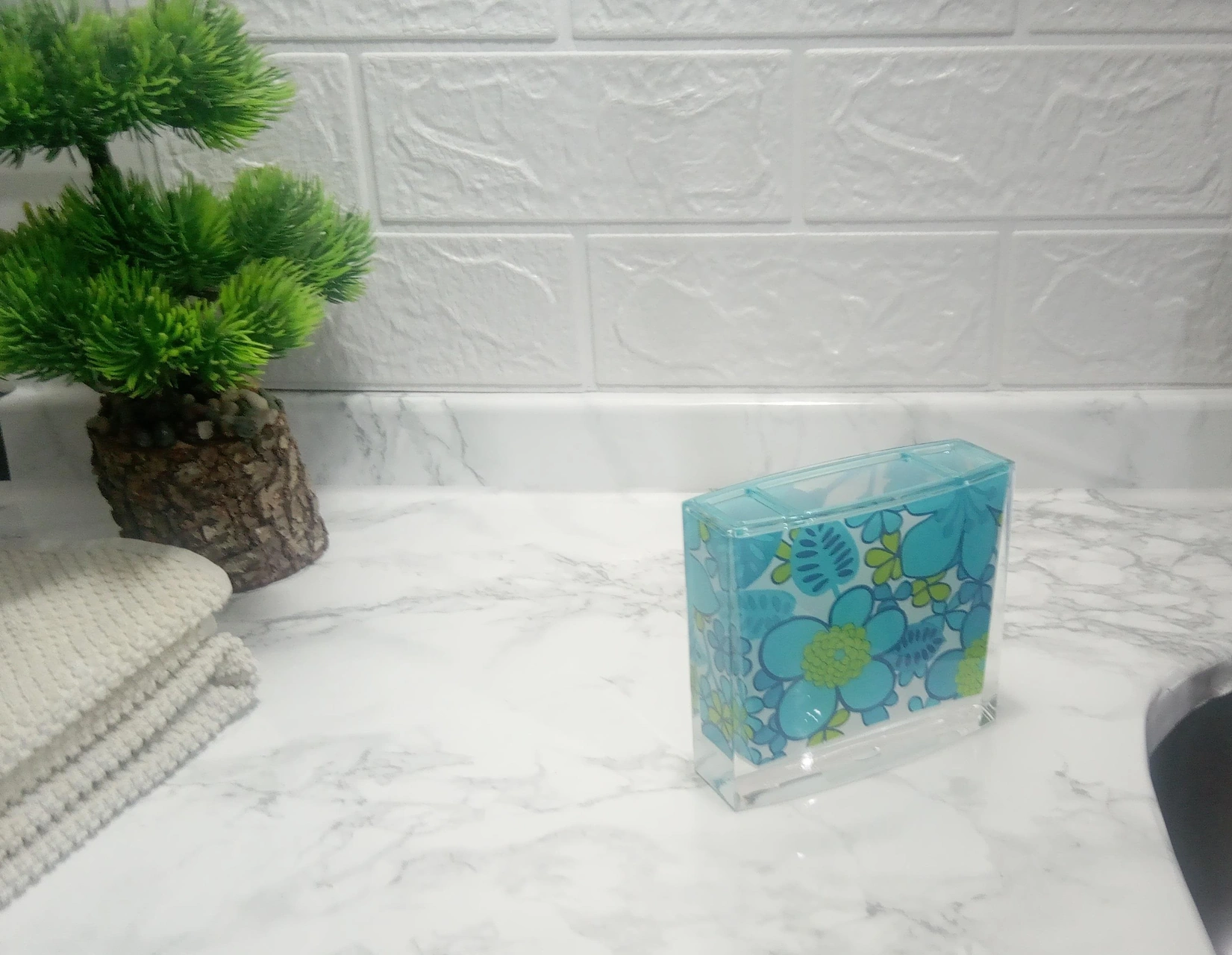2 Adet Diş Fırçalık Mavi Çiçekli Akrilik 10x10x3cm Banyo Seti Çok Renkli